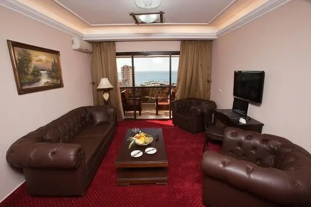 Deluxe Stüdyo Süit