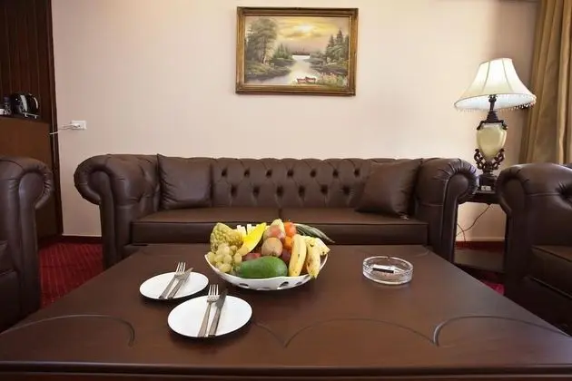 Deluxe Stüdyo Süit