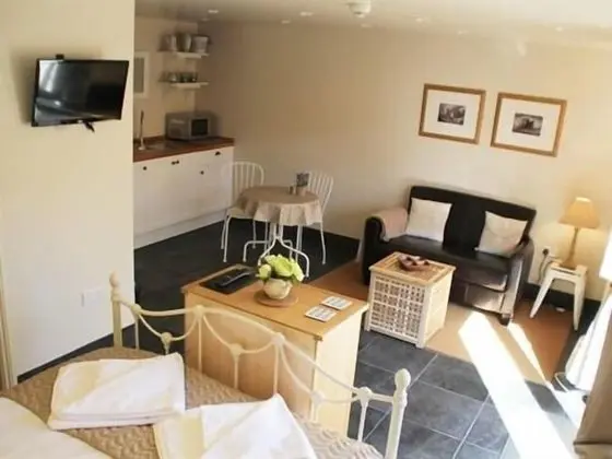 Tek Büyük Yataklı Oda, Banyolu/Duşlu (Lower Cottage)