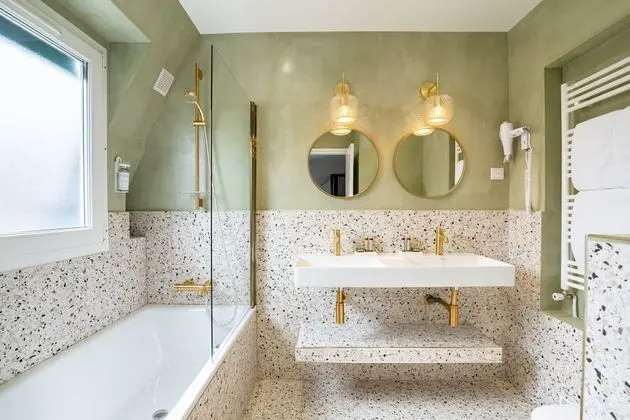 Signature Oda, Balkon (and Bath)