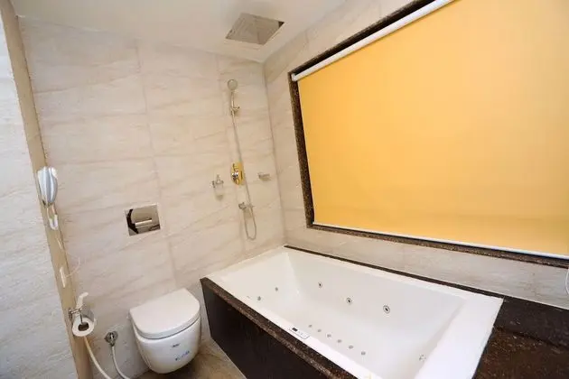 Deluxe Tek Büyük veya İki Ayrı Yataklı Oda, Engellilere Uygun, Dağ Manzaralı