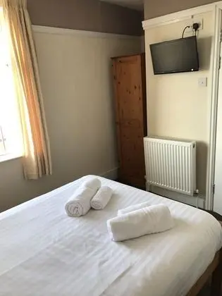 Tek Büyük Yataklı Oda