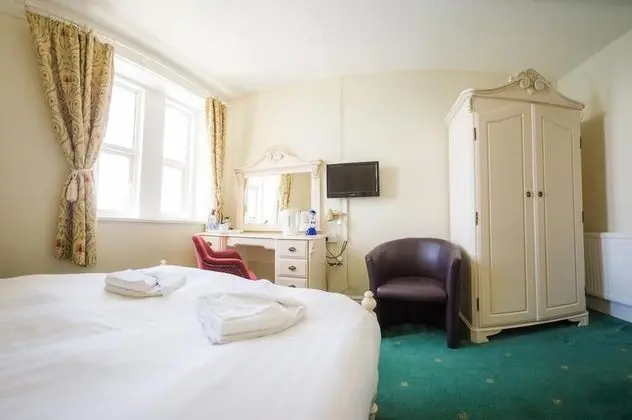 Tek Büyük Yataklı Oda