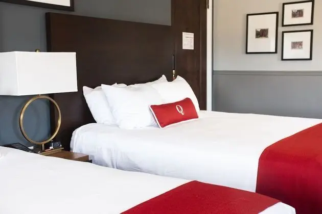 Oda (Hotel Double Queen Bed)