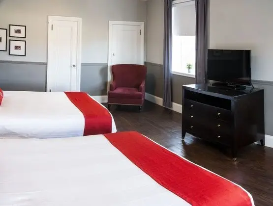 Oda (Hotel Double Queen Bed)