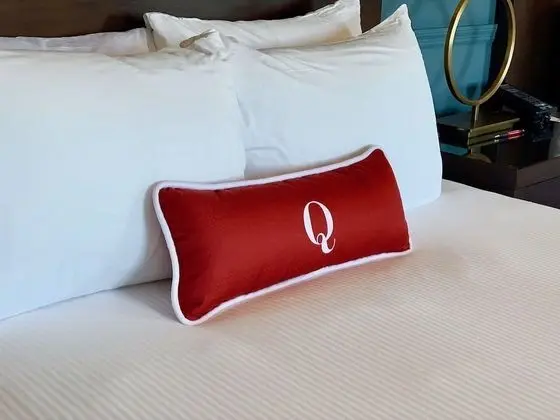 Oda (Hotel Single King Bed)