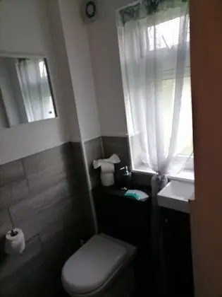 Tek Büyük Yataklı Oda, Banyolu/Duşlu