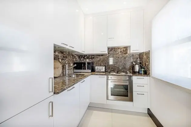 Executive Three Bedroom Apartment with Terrace
