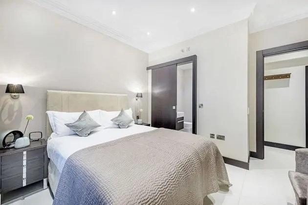 Standard Apartment, 3 Bedrooms (Lower Ground floor)