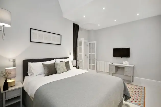 Standard Apart Daire, 3 Yatak Odası (Lower Ground Floor)