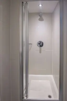 Standard Oda, 3 Tek Kişilik Yatak, Sigara İçilmez