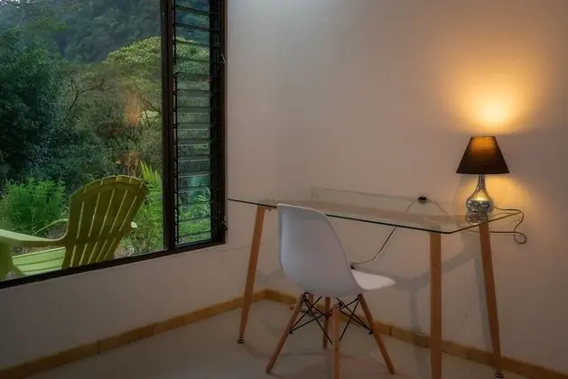 Family Bungalov, Balkon, Göl Kenarı