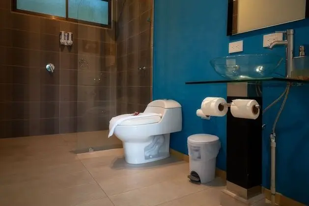 Family Bungalov, Balkon, Göl Kenarı