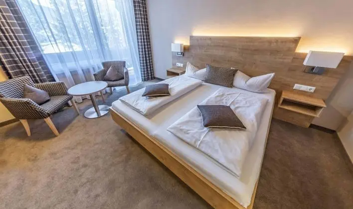 Standard Tek Büyük Yataklı Oda