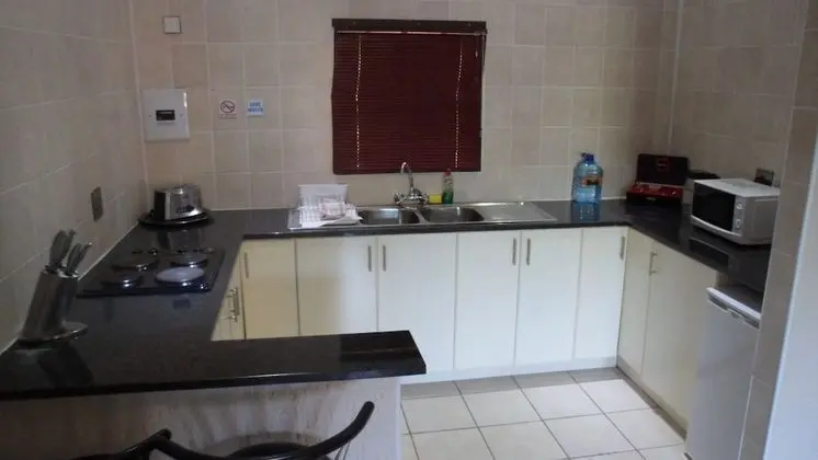 Apart Daire, Küçük Mutfak, Bahçe Manzaralı