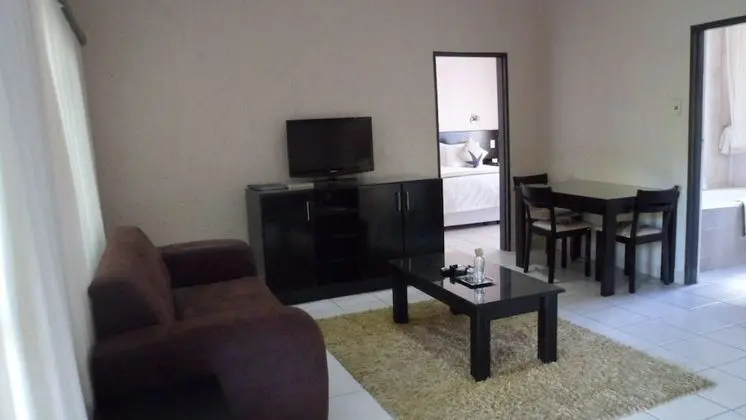 Apart Daire, Küçük Mutfak, Bahçe Manzaralı