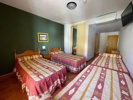 Dört Kişilik Oda