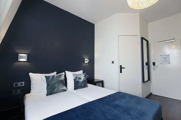 İki Ayrı Yataklı Oda, Özel Banyo, Kanal Manzaralı