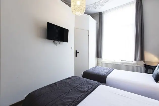 İki Ayrı Yataklı Oda, Özel Banyo, Kanal Manzaralı