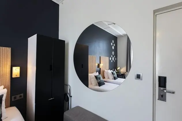 İki Ayrı Yataklı Oda, Özel Banyo, Kanal Manzaralı