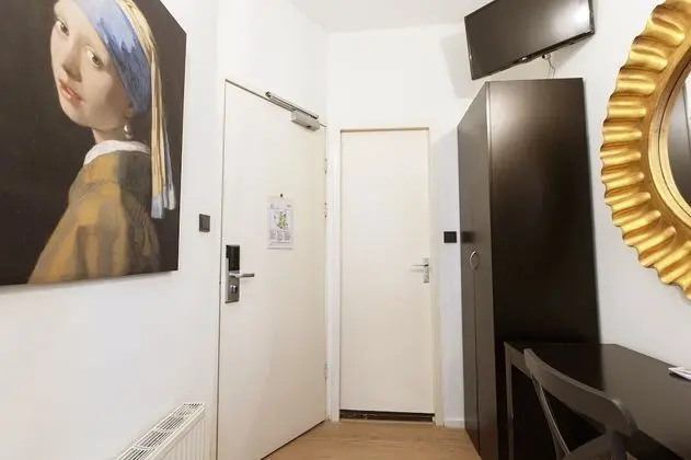 Tek Büyük Yataklı Oda, 1 Çift Kişilik Yatak, Özel Banyo (small)