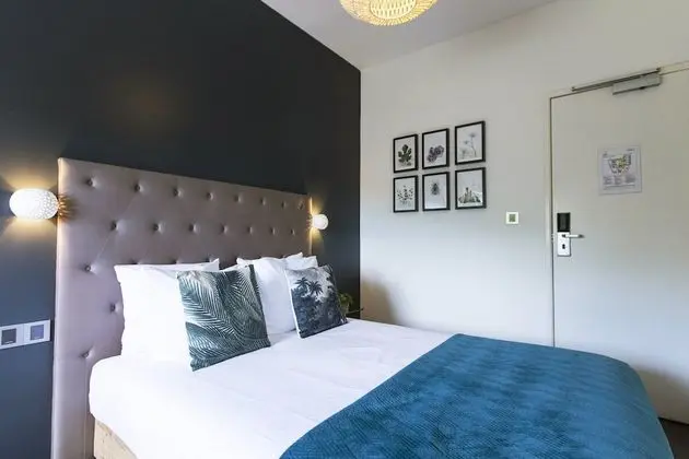 Tek Büyük Yataklı Oda, Özel Banyo, Kanal Manzaralı