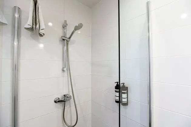 Standard Dört Kişilik Oda, Özel Banyo