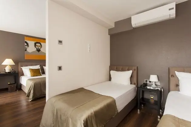 Luxury Üç Kişilik Oda