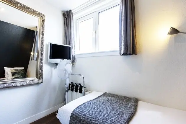 Basic Tek Kişilik Oda, 1 Tek Kişilik Yatak, Ortak Banyo