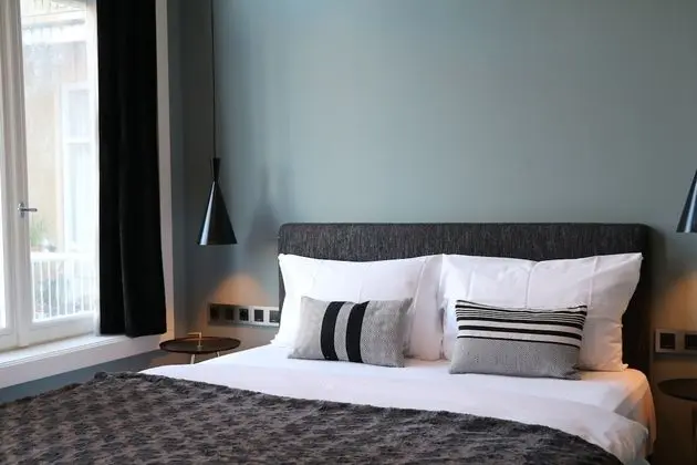 Luxury Tek Büyük Yataklı Oda