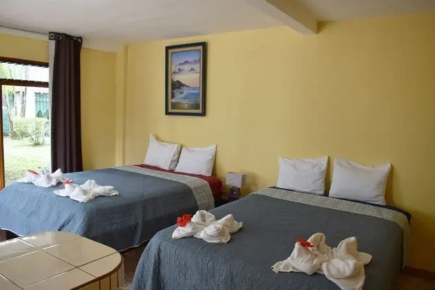 Comfort Dört Kişilik Oda, 2 Çift Kişilik Yatak, Sigara İçilmez
