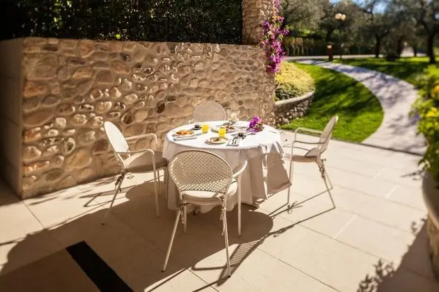 Süit, Veranda, Bahçe Manzaralı (Accessible)