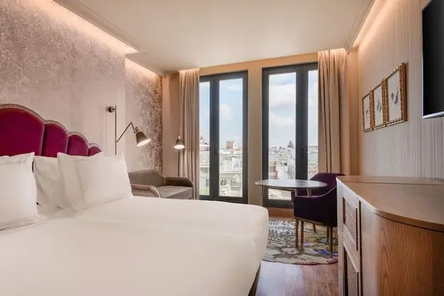 Deluxe Oda, 2 Tek Kişilik Yatak, Balkon, Şehir Manzaralı