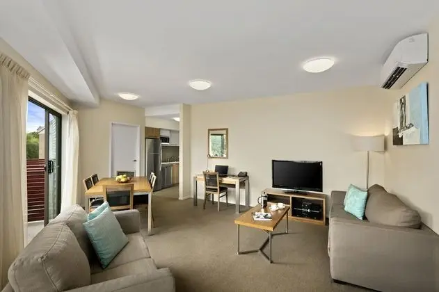 Standard Apart Daire, Birden Çok Yatak Odası, Sigara İçilmez, Mutfak (Three Bedroom Apartment)