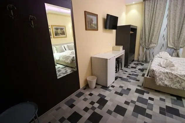 Comfort Tek Büyük Yataklı Oda (102)