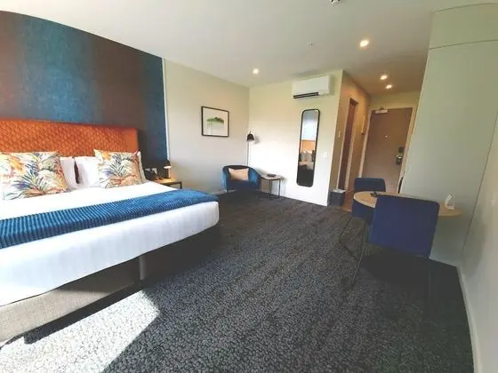 Deluxe Stüdyo, Sigara İçilmez