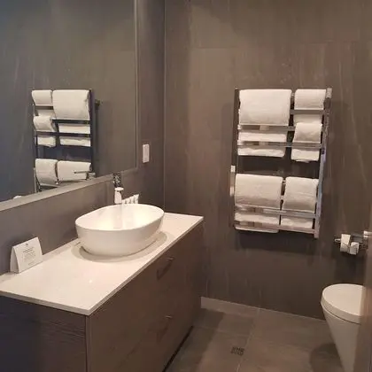 Deluxe Stüdyo, Sigara İçilmez