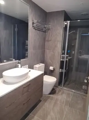 Deluxe Stüdyo, Sigara İçilmez