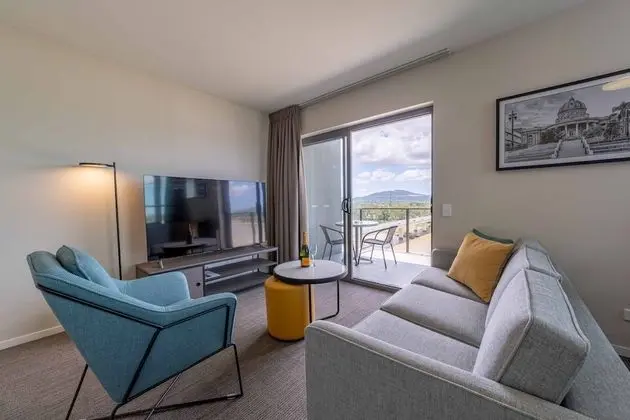 Apart Daire, 1 Yatak Odası, Balkon, Nehir Manzaralı