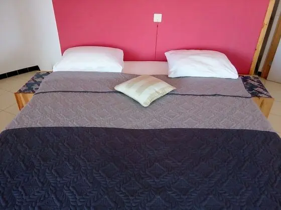 Standard Tek Büyük veya İki Ayrı Yataklı Oda, 1 Çift Kişilik veya 2 Tek Kişilik Yatak
