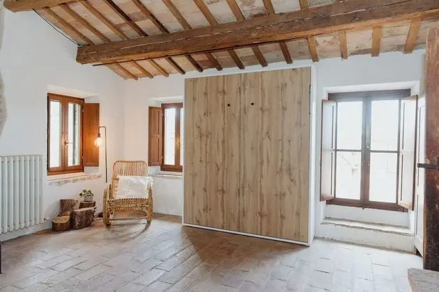 Honeymoon Apart Daire