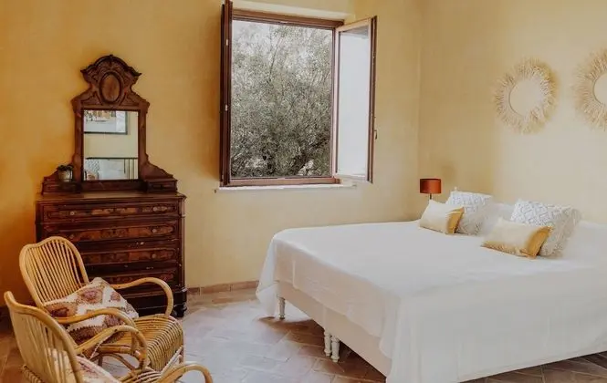 Romantic Üç Kişilik Oda