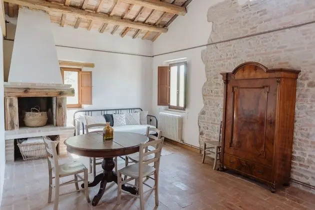 Traditional Apart Daire