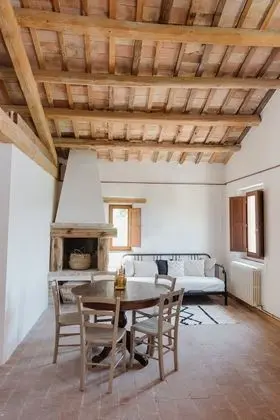 Traditional Apart Daire