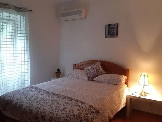 Ev, 2 Büyük (Queen) Boy Yatak