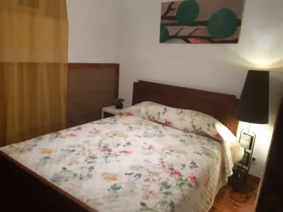 Ev, 2 Büyük (Queen) Boy Yatak