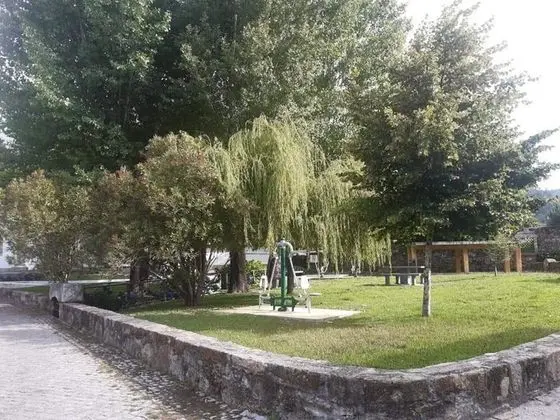 Ev, 2 Büyük (Queen) Boy Yatak