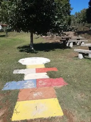 Ev, 2 Büyük (Queen) Boy Yatak