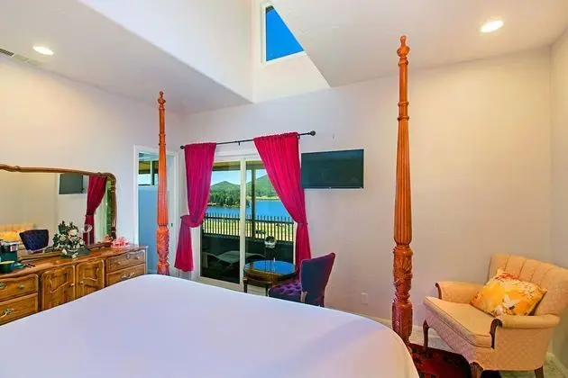 Exclusive Oda, Balkon, Göl Manzaralı