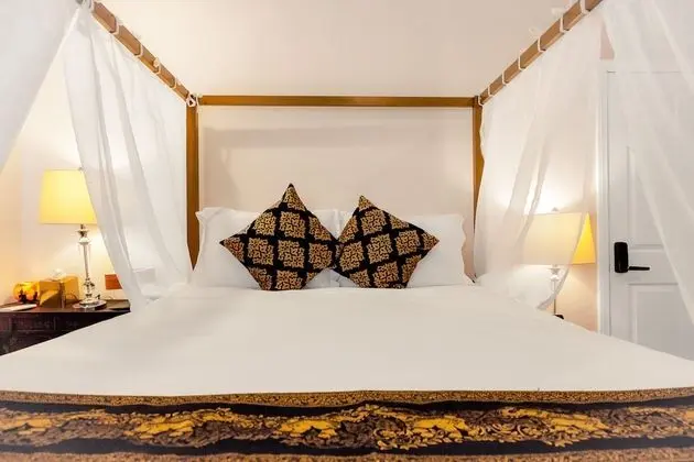 Signature Oda, Tepe Manzaralı